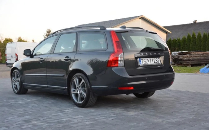 Volvo V50 cena 19900 przebieg: 211000, rok produkcji 2009 z Prudnik małe 781